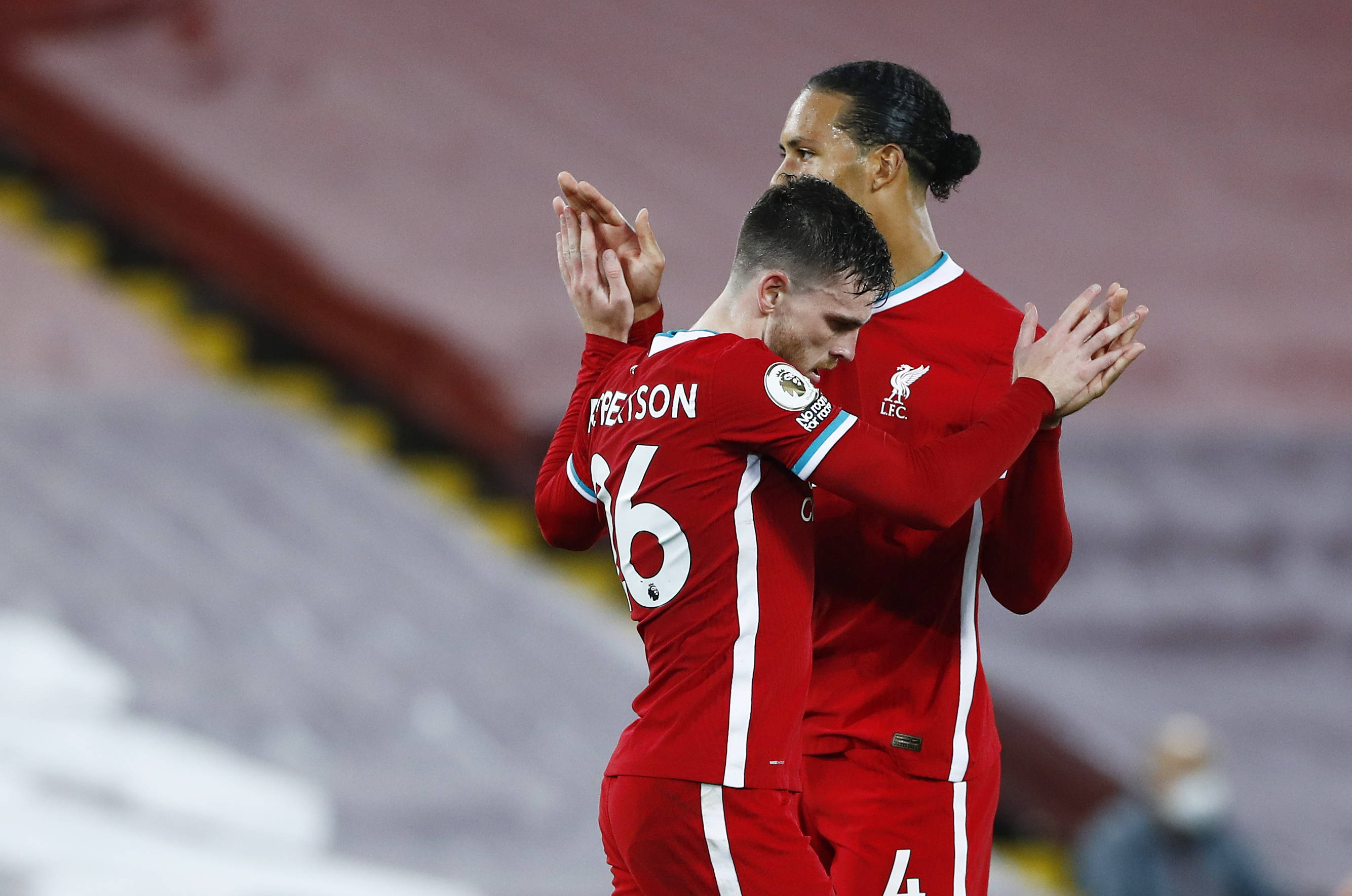 场时间受到 场时间受到